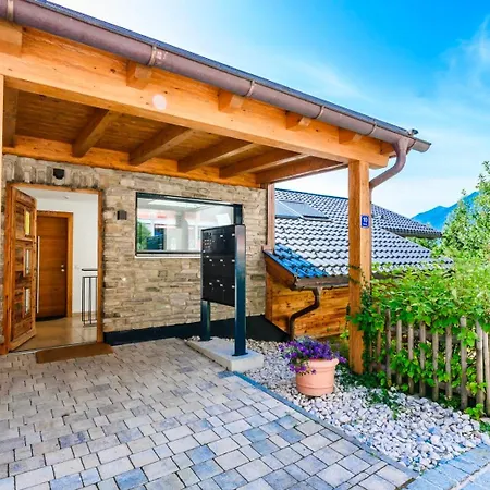 4br Berg Rueckzug Villa *